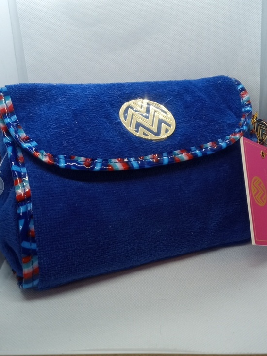 Macbeth Collection by Margaret Josephs Other - MACBETH COLLECTION MAKE UP BAG